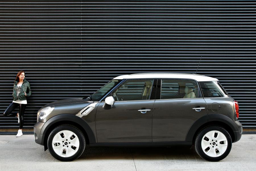  Mini Cooper Countryman 2010 года  (фото 25 из 33)